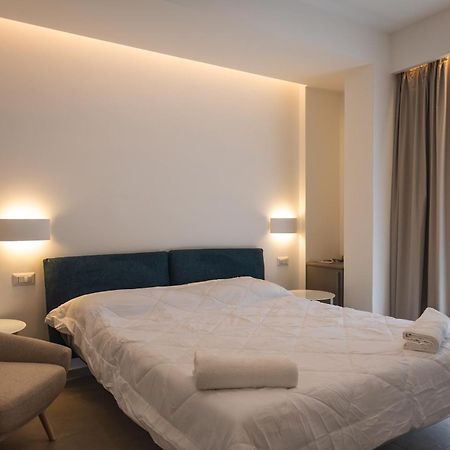 Atena Room يتوجاني المظهر الخارجي الصورة