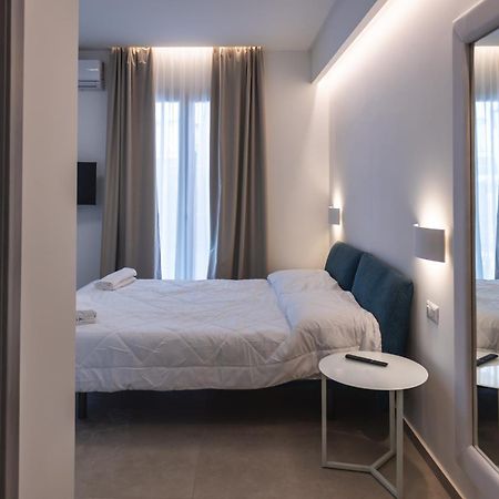 Atena Room يتوجاني المظهر الخارجي الصورة