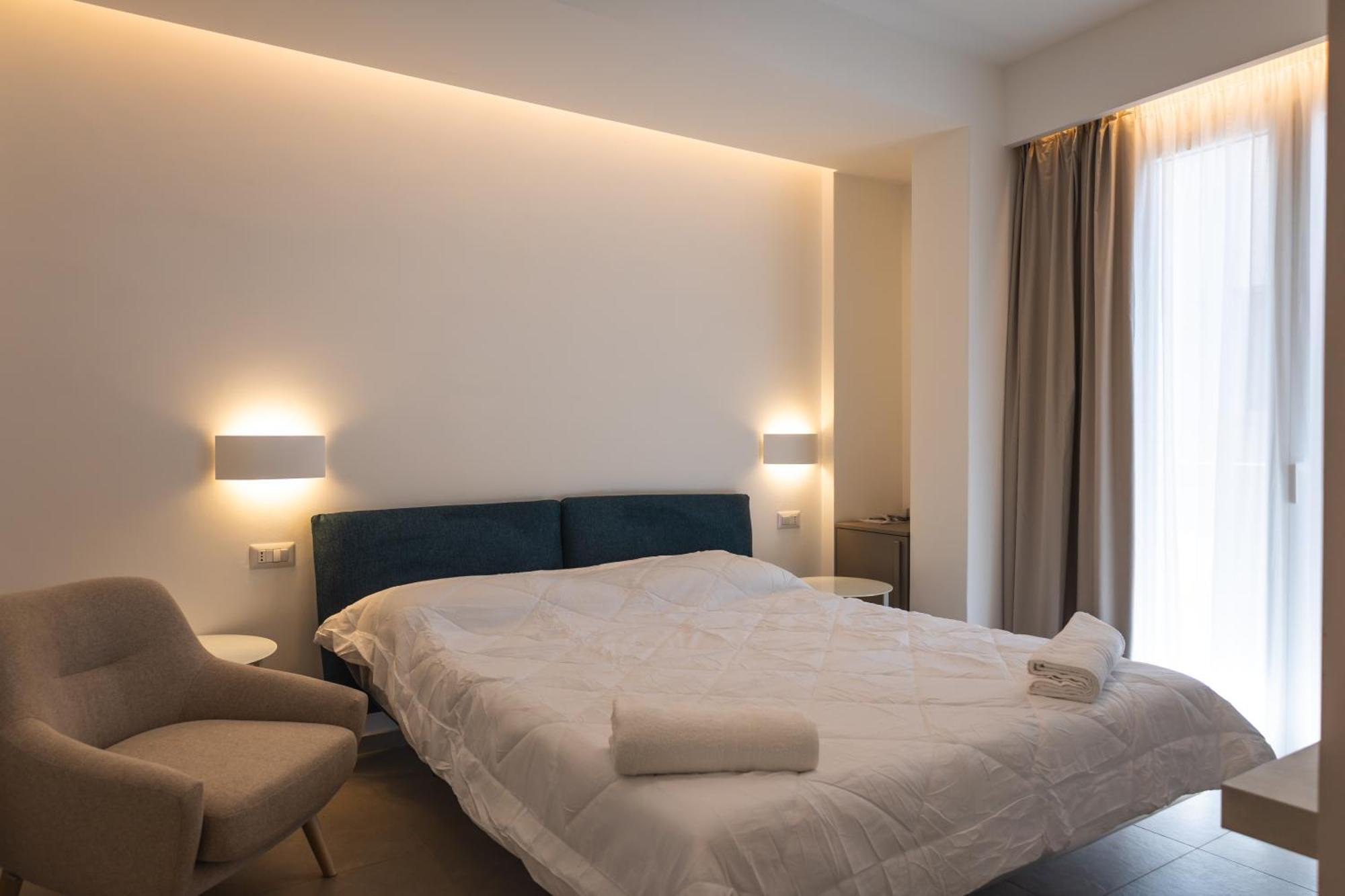 Atena Room يتوجاني المظهر الخارجي الصورة