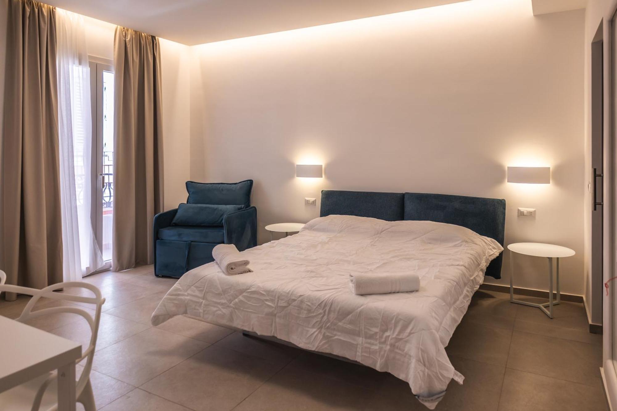 Atena Room يتوجاني المظهر الخارجي الصورة