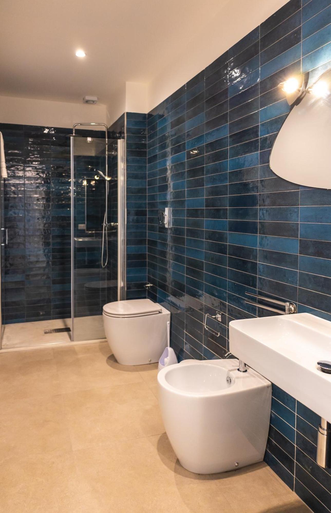 Atena Room يتوجاني المظهر الخارجي الصورة